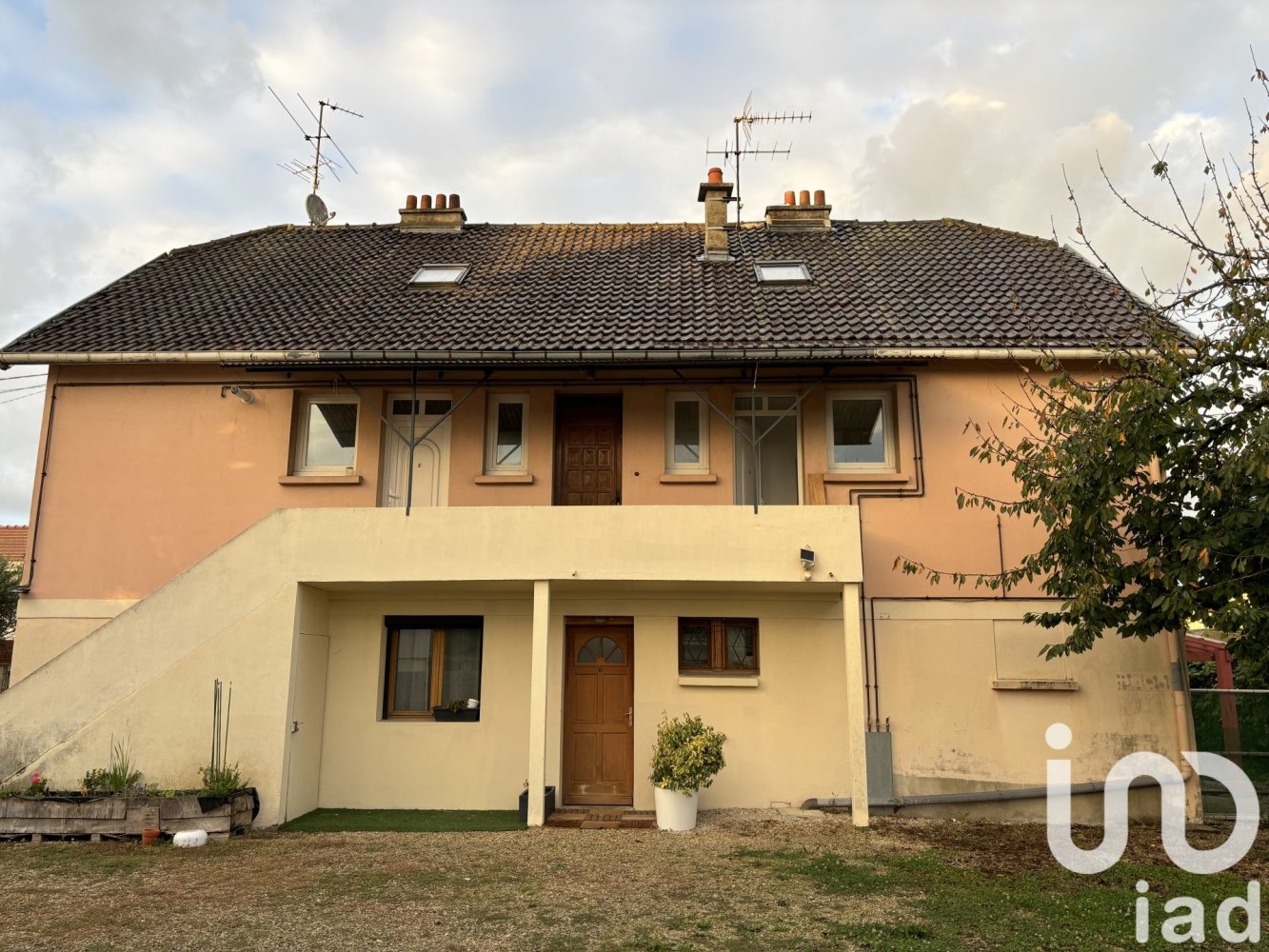 1 غرف نوم شقة في Troyes, France رقم 219056