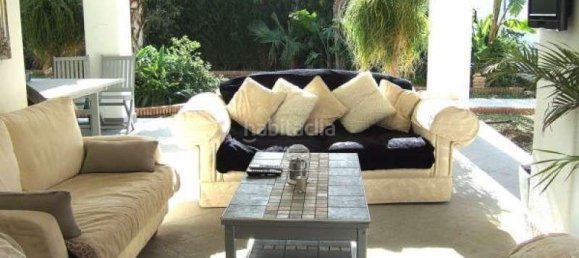 10 bedrooms Villa in Marbella, Spain No. 61806 3