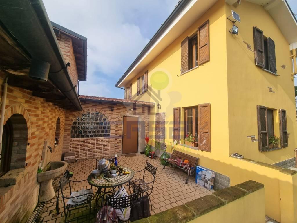 6-salle Villa à Santo Stefano Lodigiano, Italy No. 29211