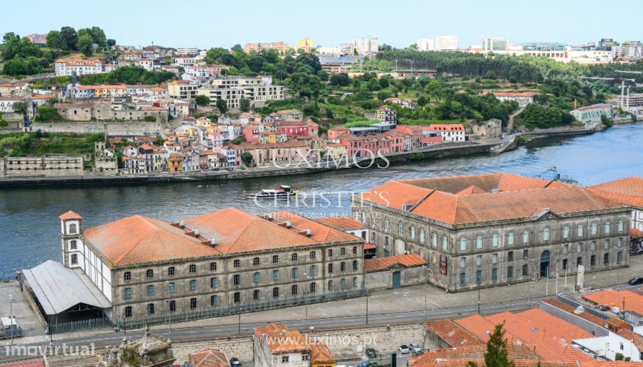 3 bedrooms Duplex in Porto, Portugal No. 247653