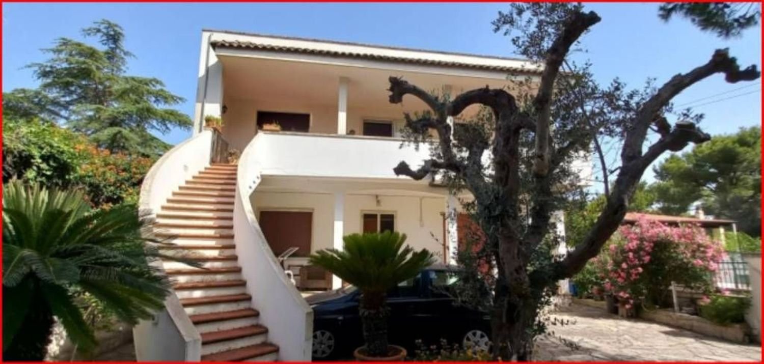 4 rooms Apartment in Nardò, Italy No. 181254