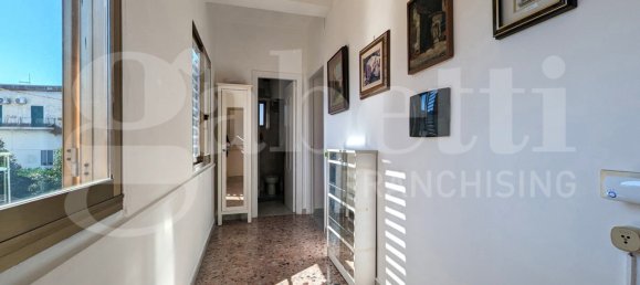 2 Schlafzimmer Haus in Bacoli, Italy, Nr. 58007 15