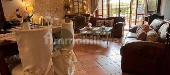 4 bedrooms House in Rome, Italy No. 375278 9