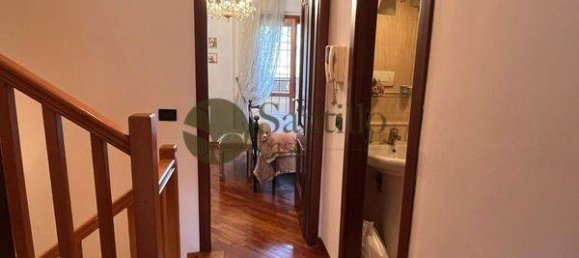 4 bedrooms House in Rome, Italy No. 375278 14