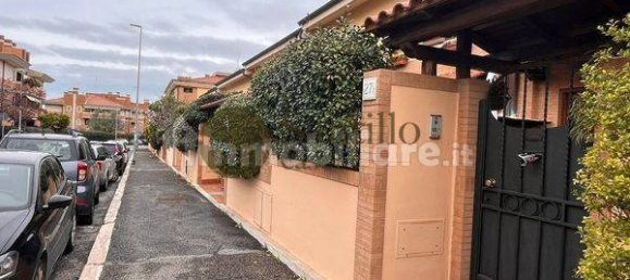 4 bedrooms House in Rome, Italy No. 375278 3