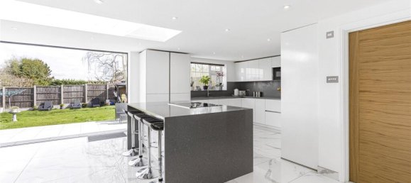 5 Schlafzimmer Haus in Cuffley, United Kingdom, Nr. 6528 5