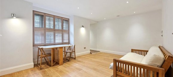 5 bedrooms House in London, United Kingdom No. 3828 22