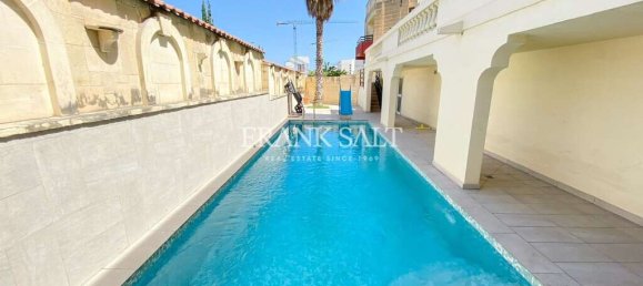 Вилла с 4 спальнями в Сент-Джулианс, Мальта № 8730 2