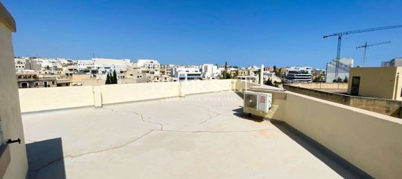 Вилла с 4 спальнями в Сент-Джулианс, Мальта № 8730 14