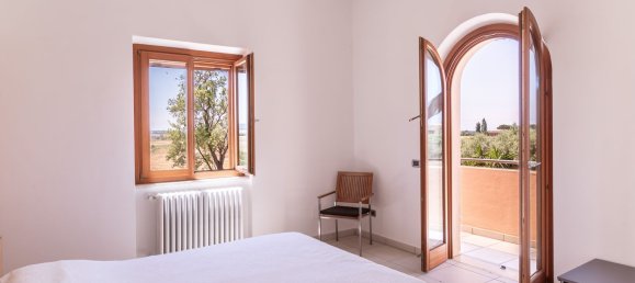 Вилла с 8 комнатами в Тарквиния, Италия № 258638 40