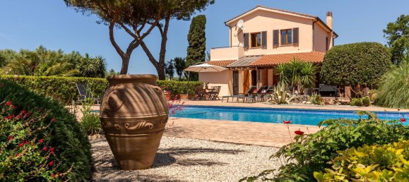 Вилла с 8 комнатами в Тарквиния, Италия № 258638 10