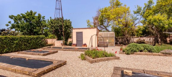 Вилла с 8 комнатами в Тарквиния, Италия № 258638 36