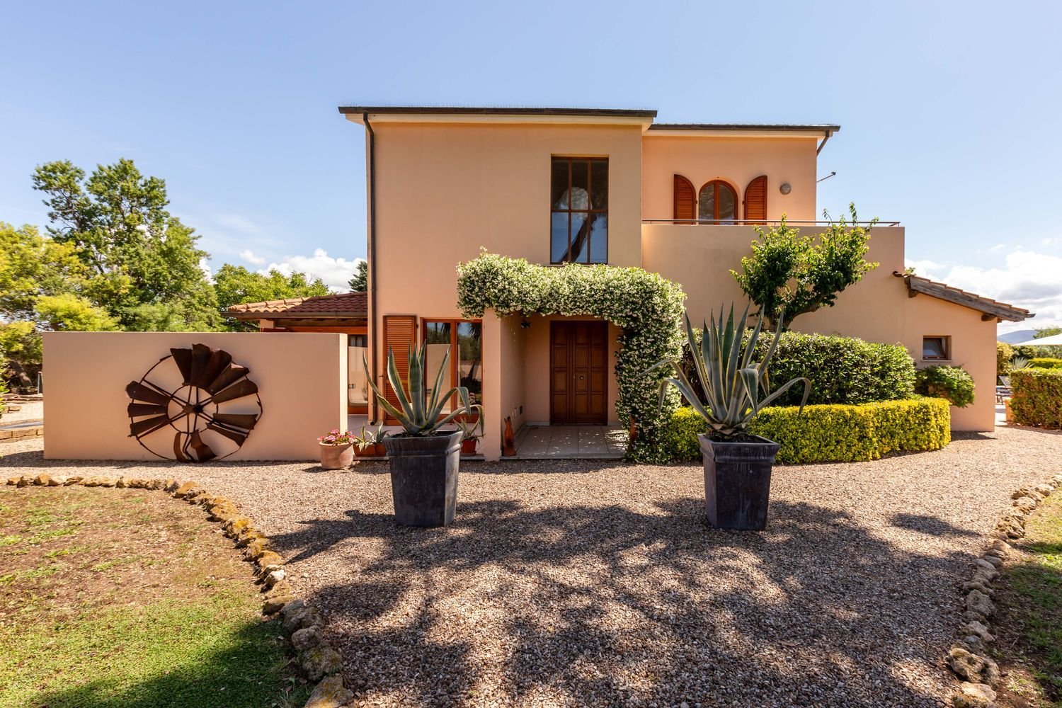 Вилла с 8 комнатами в Тарквиния, Италия № 258638