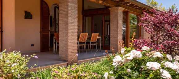 Вилла с 8 комнатами в Тарквиния, Италия № 258638 23