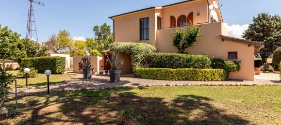 Вилла с 8 комнатами в Тарквиния, Италия № 258638 3