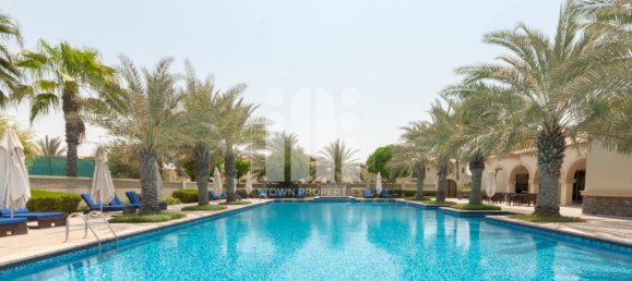 4 bedrooms Villa in Saadiyat Island, UAE No. 2636 6