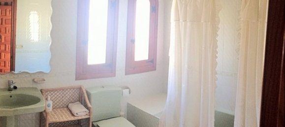 4 bedrooms Villa in Calpe, Spain No. 97541 9