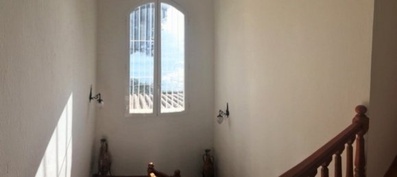 4 bedrooms Villa in Calpe, Spain No. 97541 7