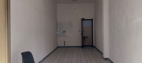 40m² Commercial property in Cagliari, Italy No. 325286 8