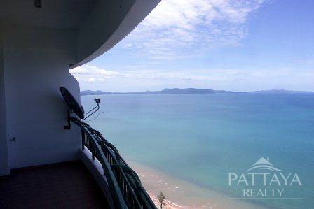 2 bedrooms Condo in Pattaya, Thailand No. 1411