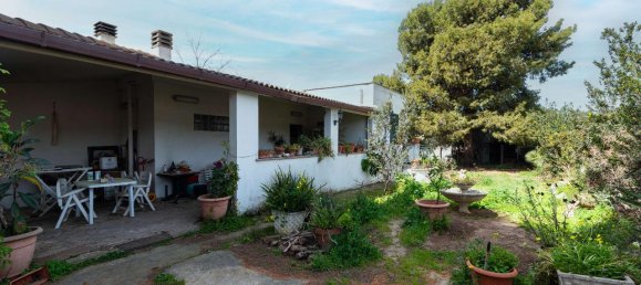 4-salle Maison à Quartu Sant'Elena, Italy No. 146072 13