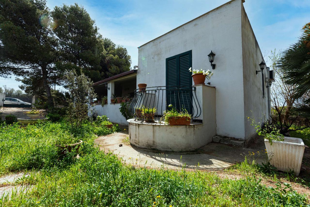 4-salle Maison à Quartu Sant'Elena, Italy No. 146072