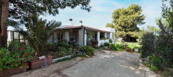 4-salle Maison à Quartu Sant'Elena, Italy No. 146072 14