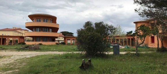 4-salle Villa à Pisa, Italy No. 85055 11