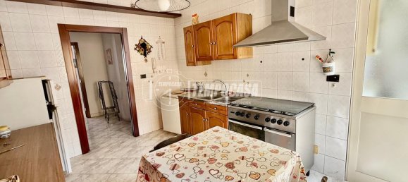 Apartamento de 4 divisões em Naples, Italy N.º 274466 16