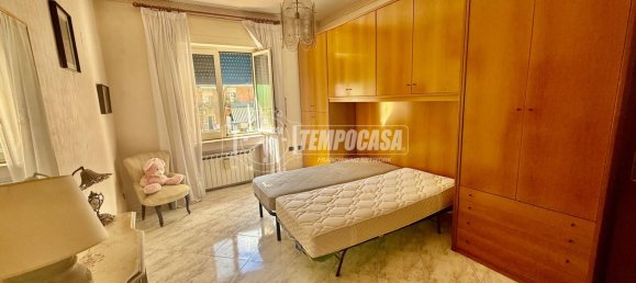 Apartamento de 4 divisões em Naples, Italy N.º 274466 7