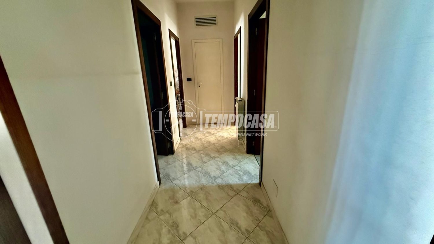 Apartamento de 4 divisões em Naples, Italy N.º 274466
