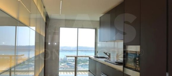 4 bedrooms Apartment in Lisbon, Portugal No. 80829 13