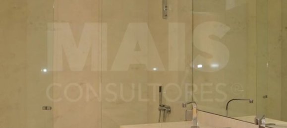 4 bedrooms Apartment in Lisbon, Portugal No. 80829 18