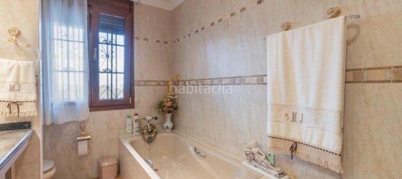 3 bedrooms House in Granada, Spain No. 99824 25