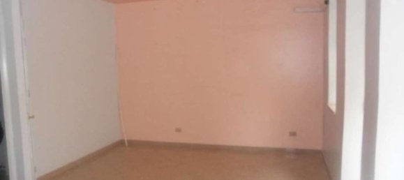 3-salle Appartement à Bagheria, Italy No. 154673 2