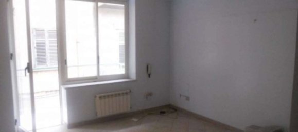 3-salle Appartement à Bagheria, Italy No. 154673 4