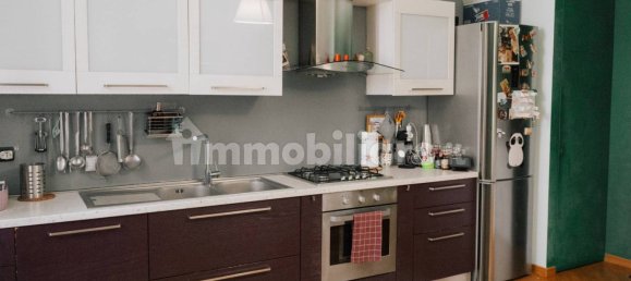 1 bedroom Apartment in Milan, Italy No. 303049 2