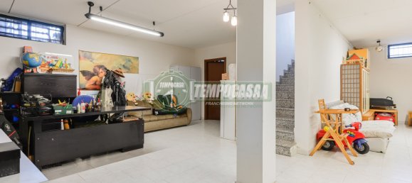Villa de 5 divisões em Vignate, Italy N.º 63448 23