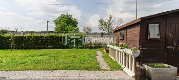 Villa de 5 divisões em Vignate, Italy N.º 63448 49