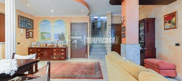 Villa de 5 divisões em Vignate, Italy N.º 63448 6