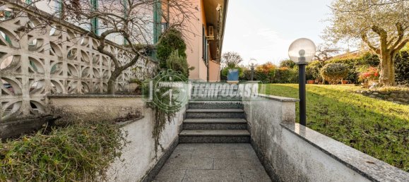 Villa de 5 divisões em Vignate, Italy N.º 63448 44