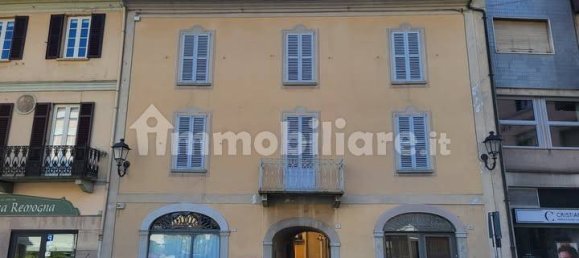 5غرفة بناية في Borgosesia, Italy رقم 333392 2