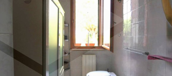 4 rooms House in Bientina, Italy No. 22782 31