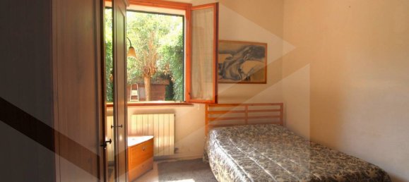 4 rooms House in Bientina, Italy No. 22782 9