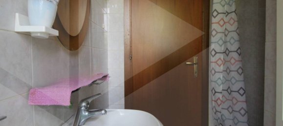 4 rooms House in Bientina, Italy No. 22782 17