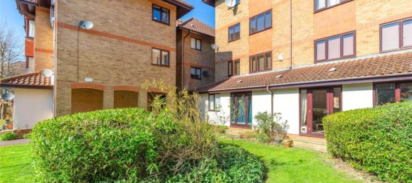 1 bedroom Apartment in London, United Kingdom No. 3608 15