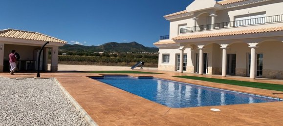 5 bedrooms Villa in Pinoso, Spain No. 10248 30