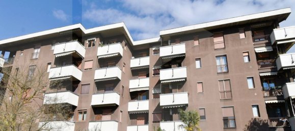 Apartamento de 3 divisões em Parabiago, Italy N.º 29880 8
