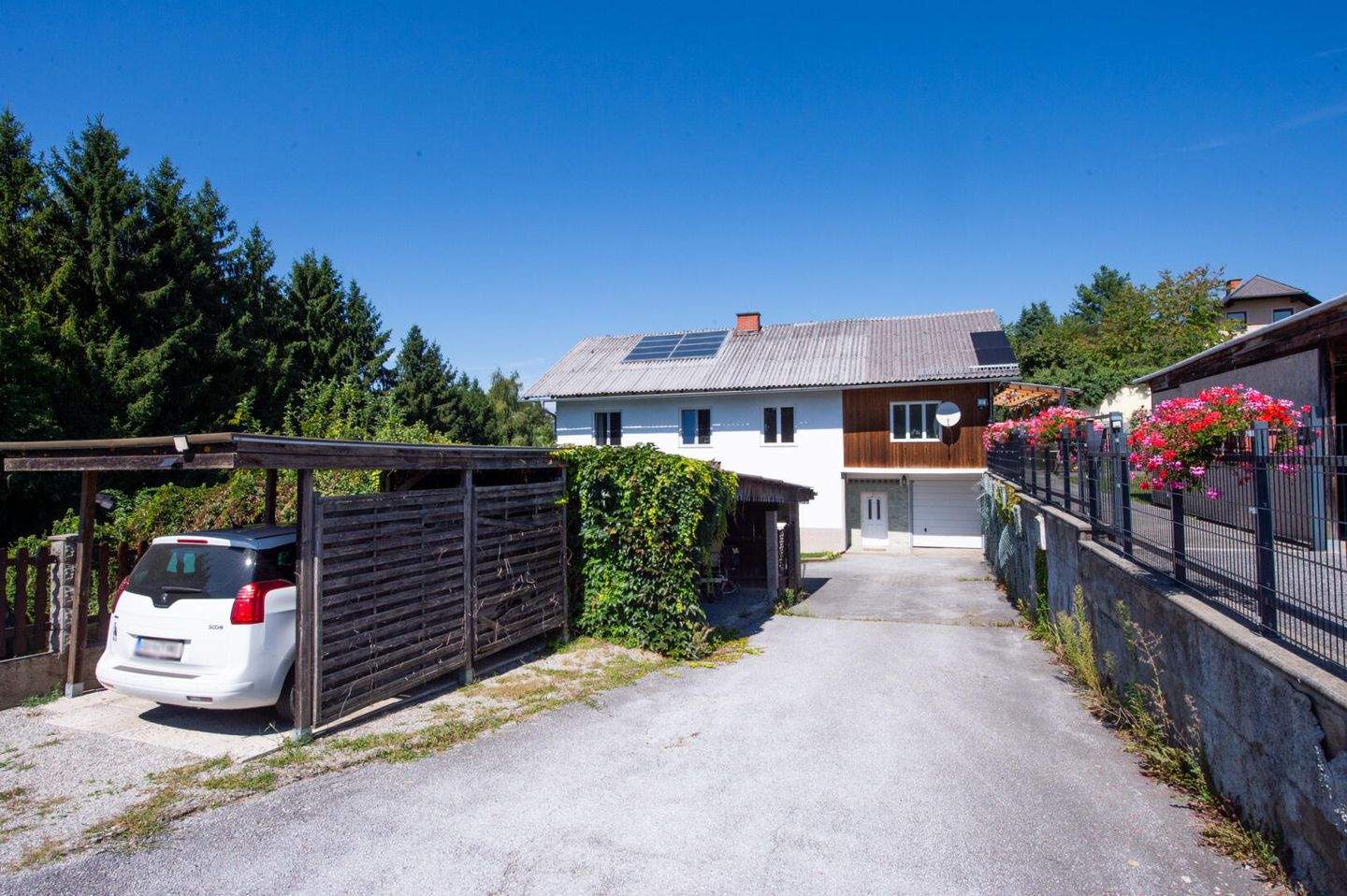 9غرفة منزل في Lassnitzhohe, Austria رقم 231057