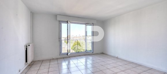 Квартира с 3 спальнями в Рюэй-Мальмезон, Франция № 347161 2